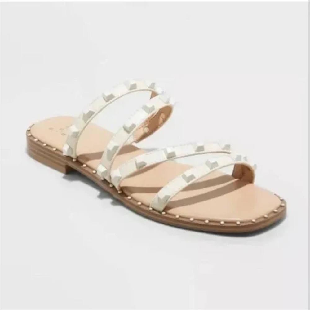 A New Day Hollis Off White Sandals